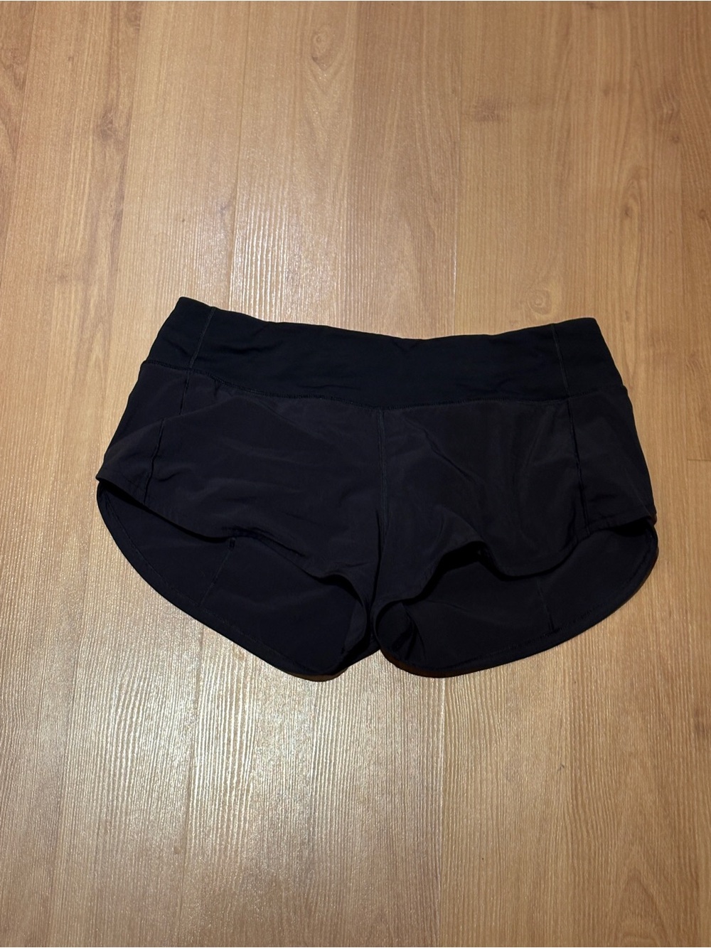lululemon low rise Black Women's Athletic Shorts